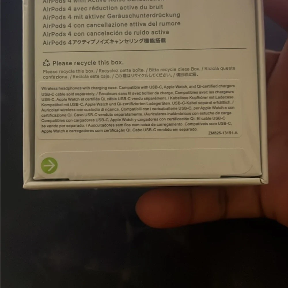 White Wireless Earbuds